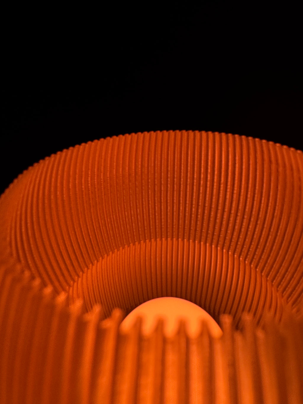 Table lamp